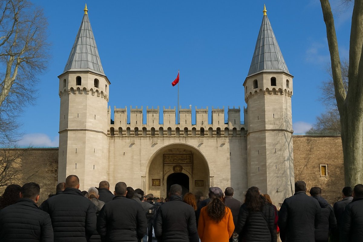 How to Skip the Line at Topkapi Palace