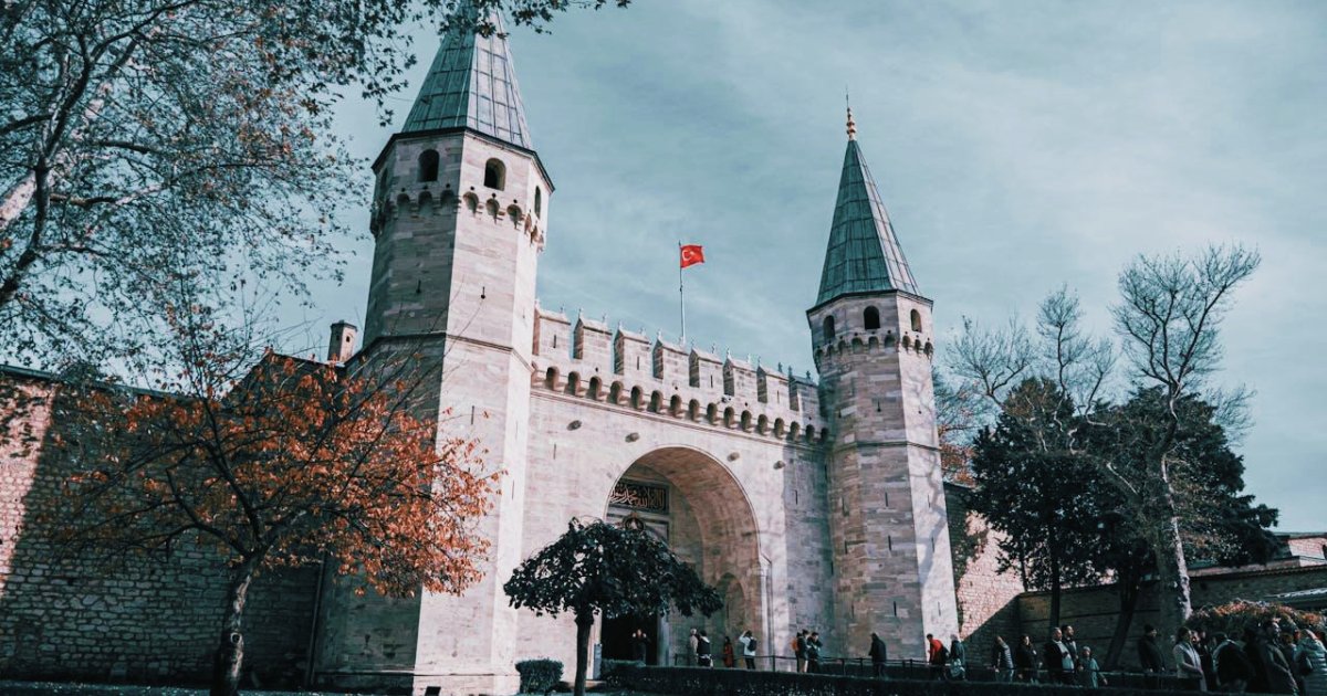 Topkapi Palace Tickets: Everything You Need to Know (2025)